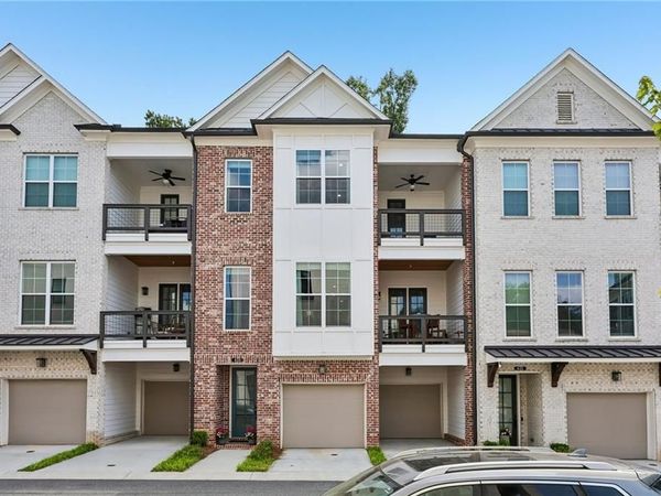 433 Burton Drive , Alpharetta, GA 30009