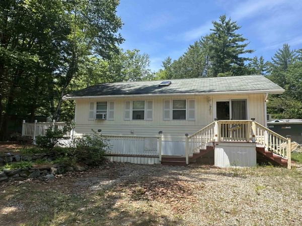 79 Ottawa Lane, Rochester, NH 03867