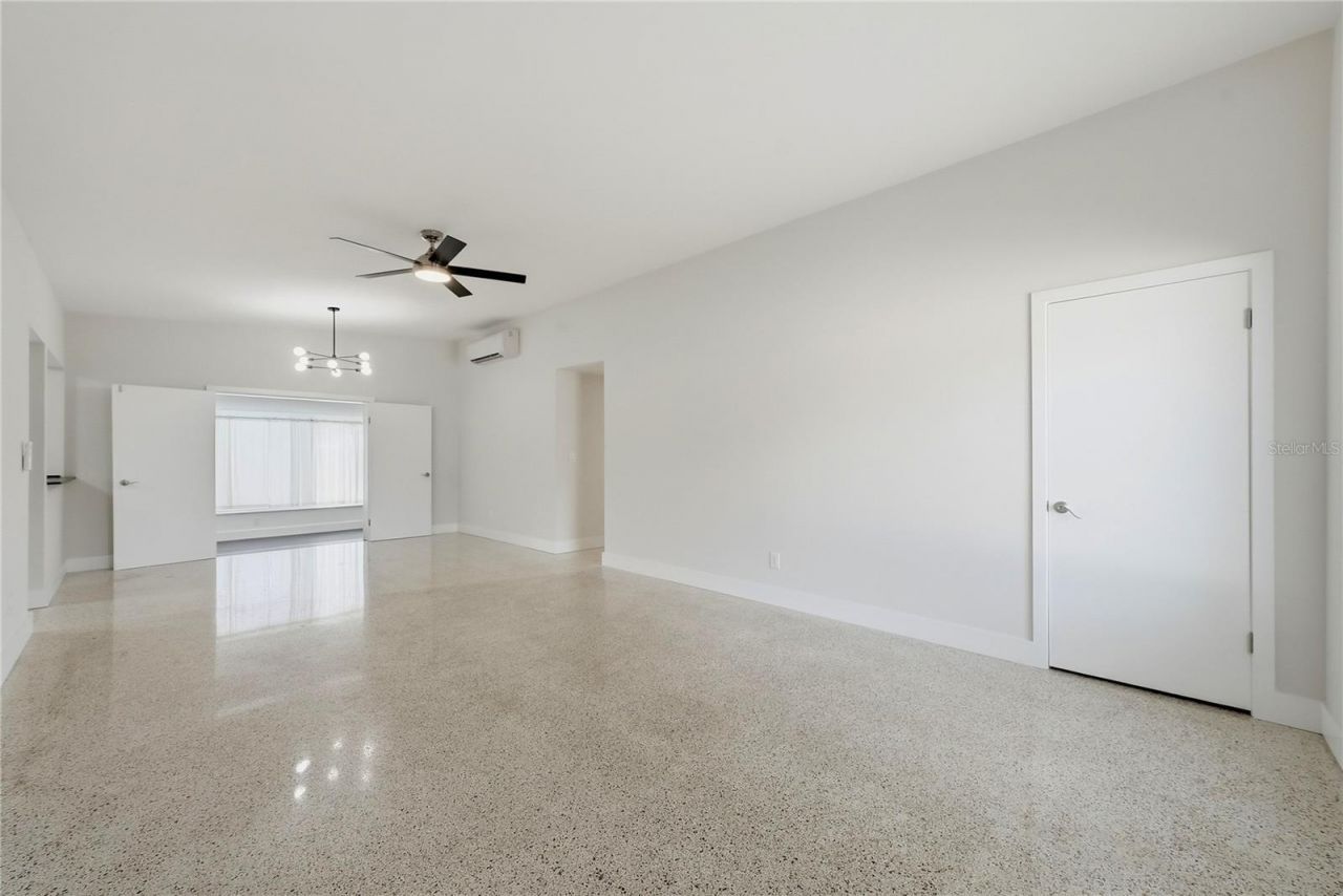 197 Overbrook Drive E, Largo, FL 33770 Photo
