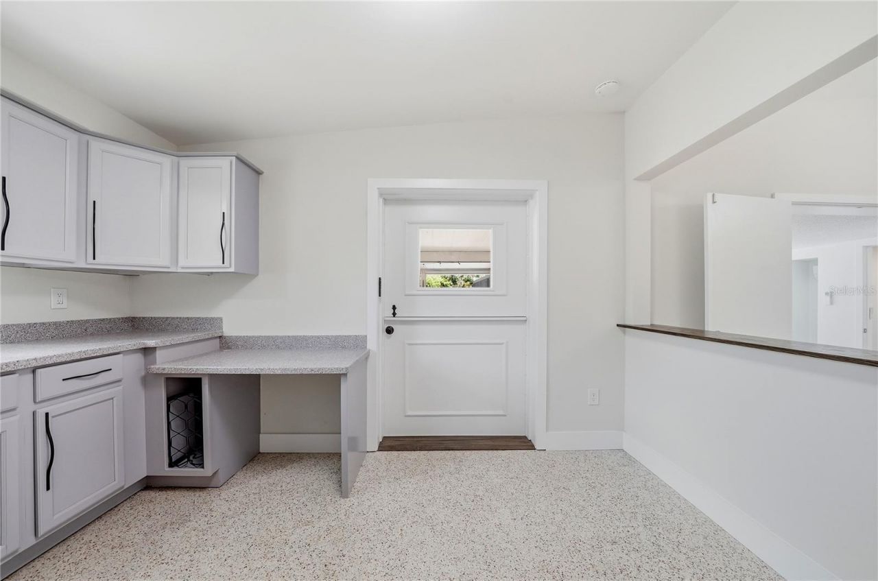 197 Overbrook Drive E, Largo, FL 33770 Photo