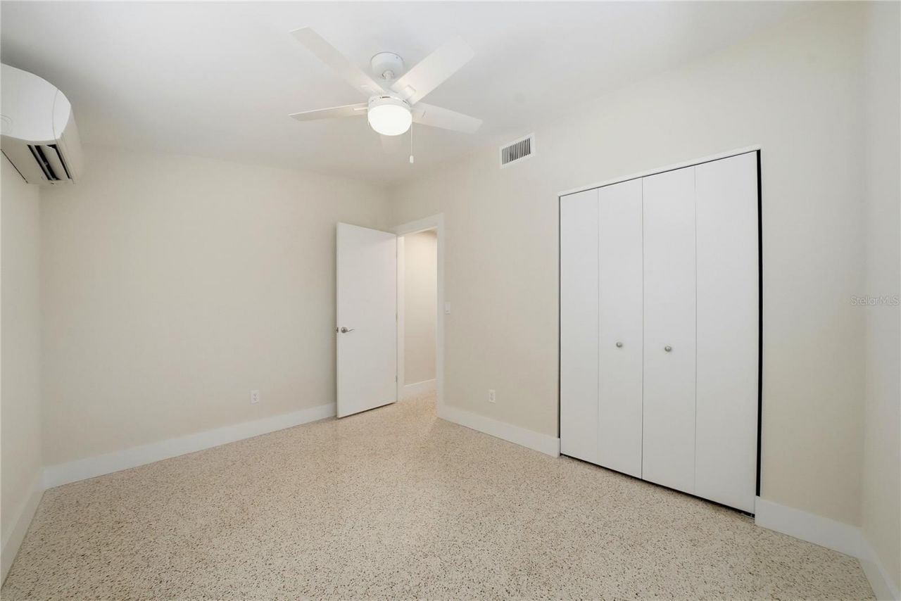 197 Overbrook Drive E, Largo, FL 33770 Photo