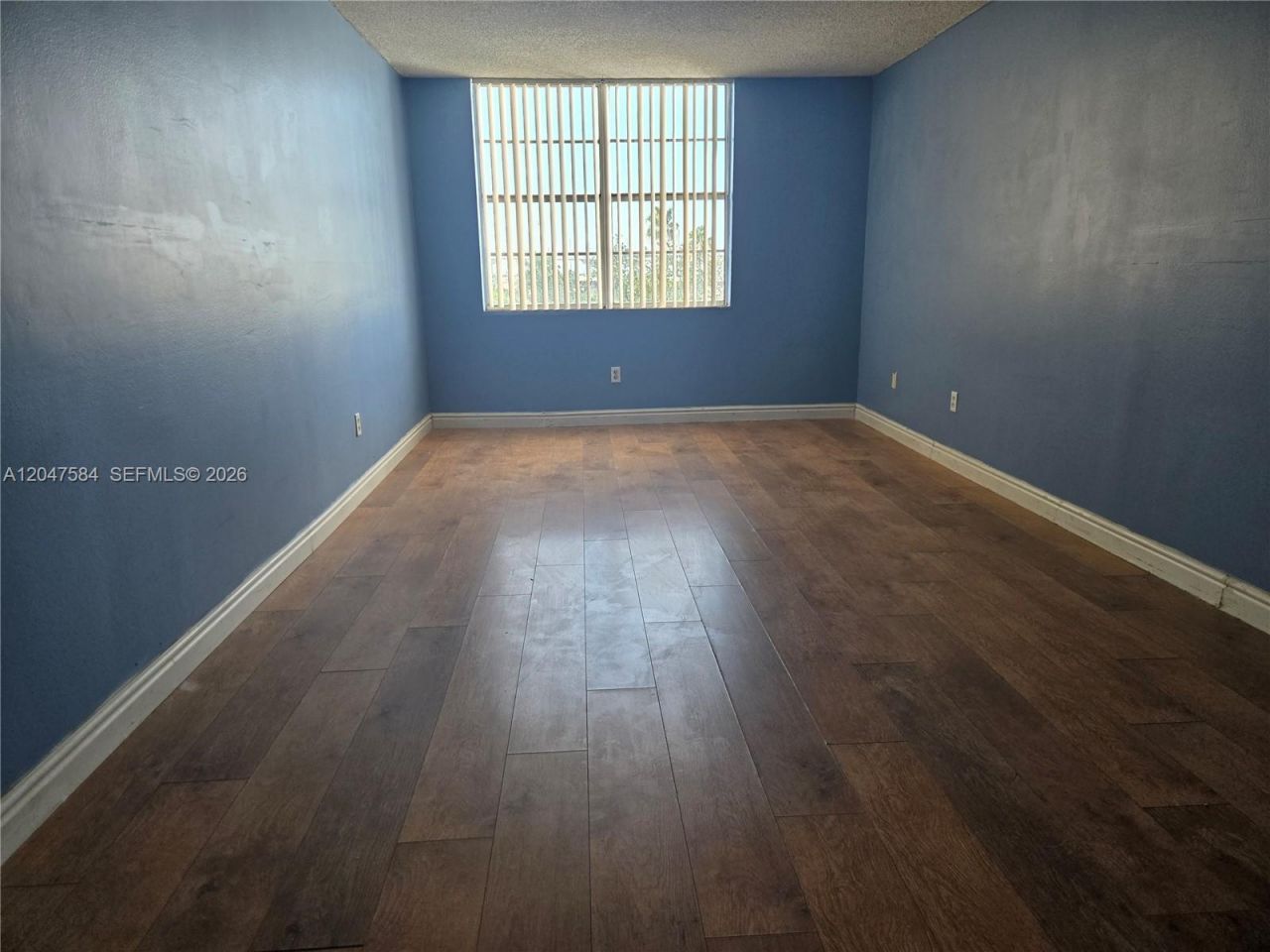 482 NW 165th St Rd , Unit A-505, Miami, FL 33169 Photo