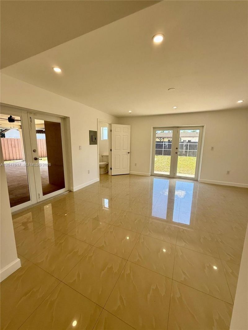 4172 NW 201st St , Unit 1, Miami Gardens, FL 33055 Photo