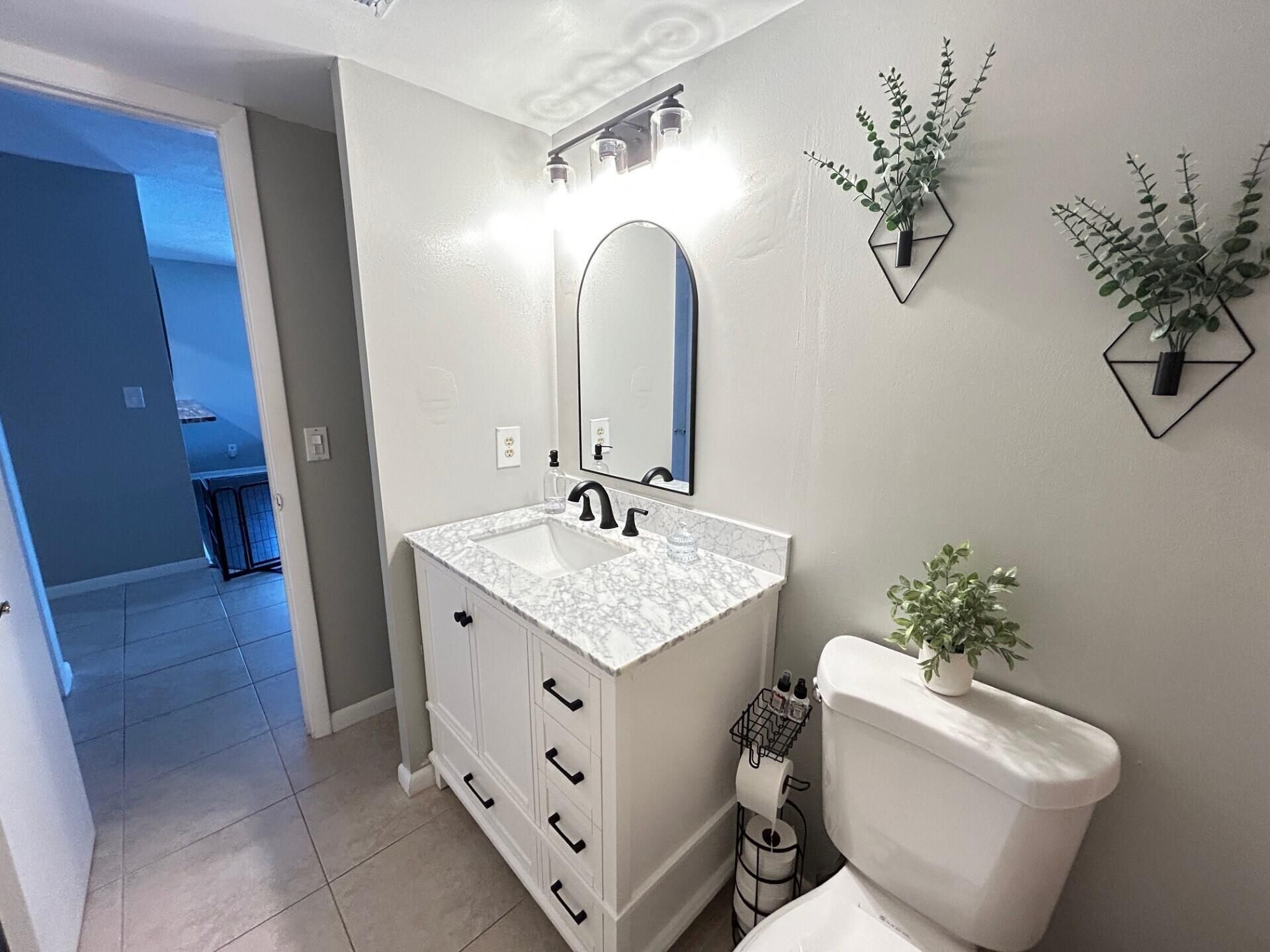1811 SW Palm City Road, Unit A602, Stuart, FL 34994 Photo
