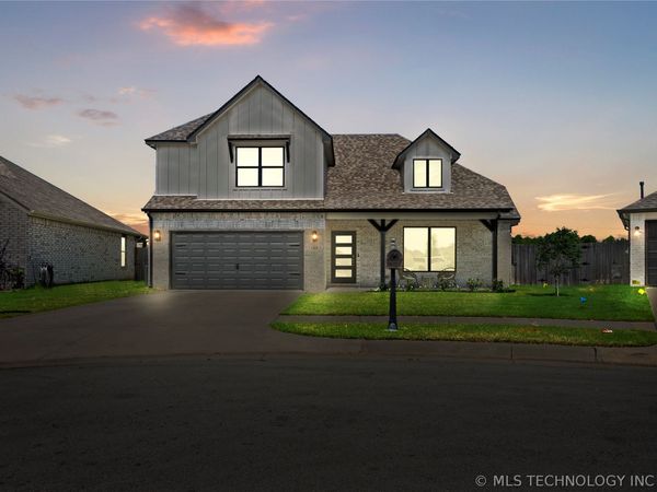 10202 S 226th East Avenue, Broken Arrow, OK 74014