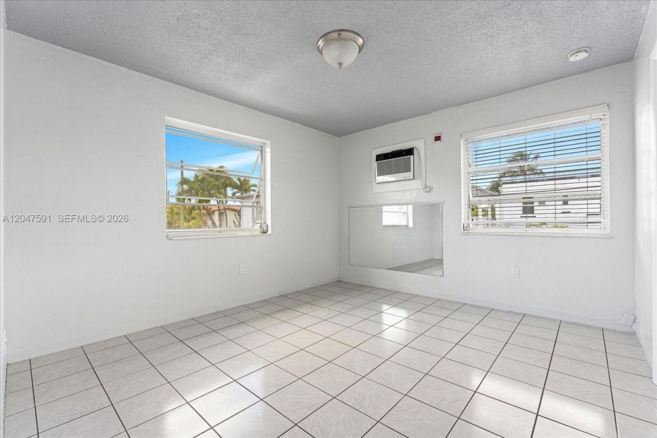 3255 W Flagler St , Unit 2, Miami, FL 33135 Photo
