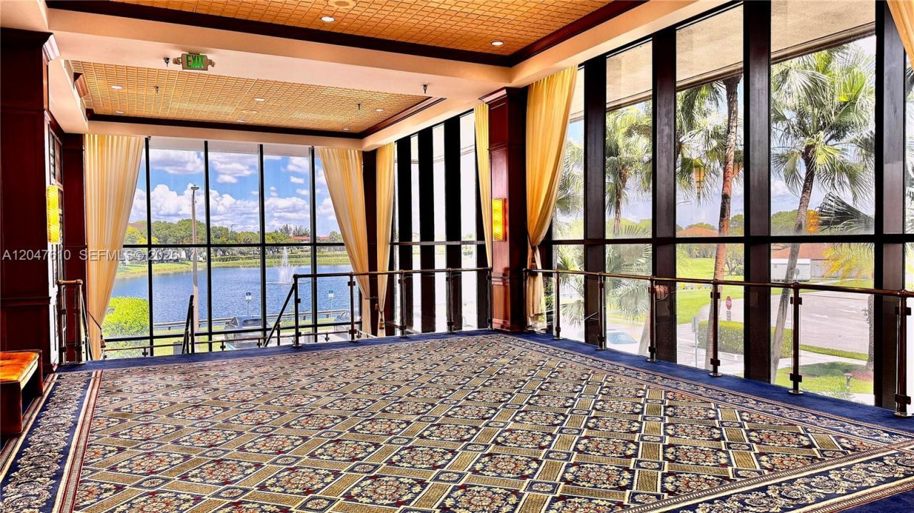 1251 SW 125th Ave, Unit 402T, Pembroke Pines, FL 33027 Photo