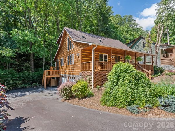 171 Cripple Creek Drive, Waynesville, NC 28785