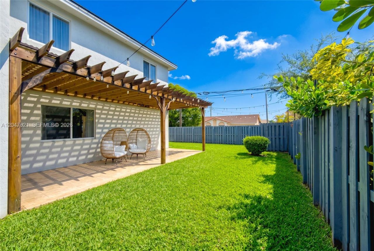 17901 SW 152nd Ave , Miami, FL 33187 Photo