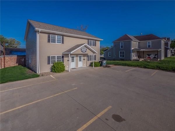 504-506 N BUCHANAN Street, Maryville, MO 64468
