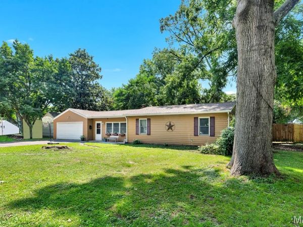 263 S Hartnett Avenue, Ferguson, MO 63135