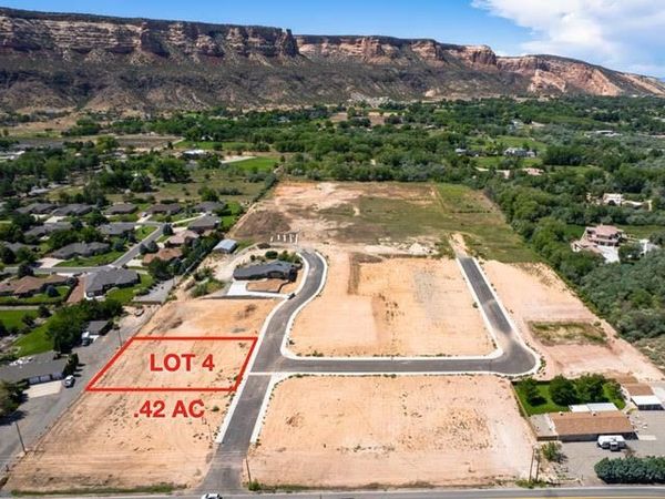 2071 Shamsi Drive , Grand Junction, CO 81507
