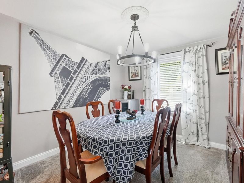 339 Blumen Lane, Dayton, OH 45439 Photo 8