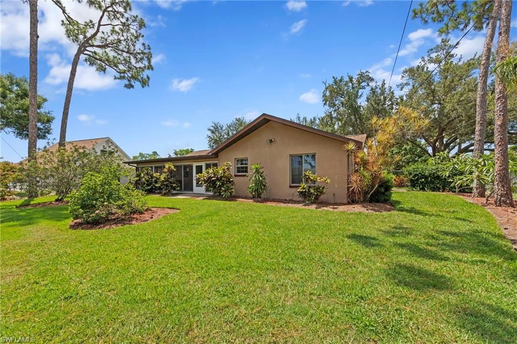 2379 Woodland Blvd , Fort Myers, FL 33907 Photo