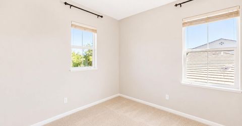 859 N San Remo Ln, Mountain House, CA 95391 Photo