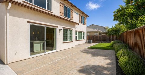 859 N San Remo Ln, Mountain House, CA 95391 Photo