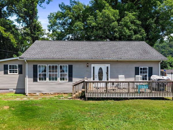 315 Depot Street , Soddy Daisy, TN 37379