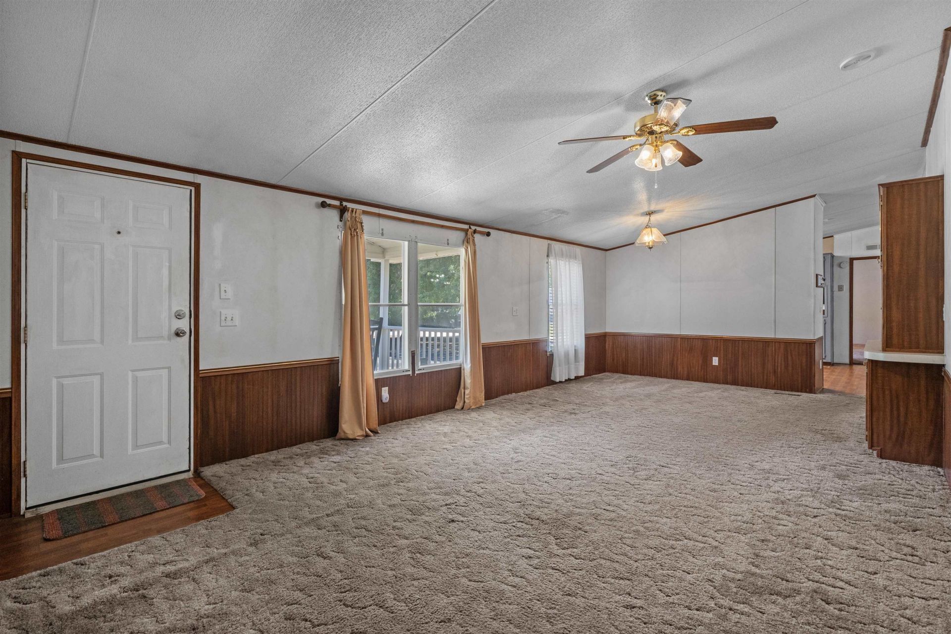 5074 Wesley Rd. Photo 11