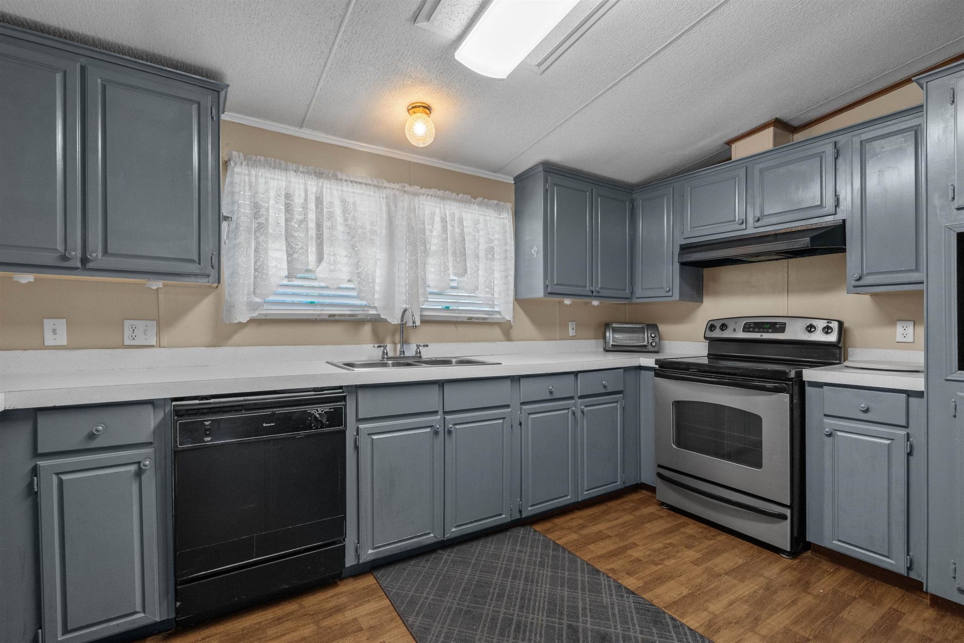 5074 Wesley Rd. Photo 21