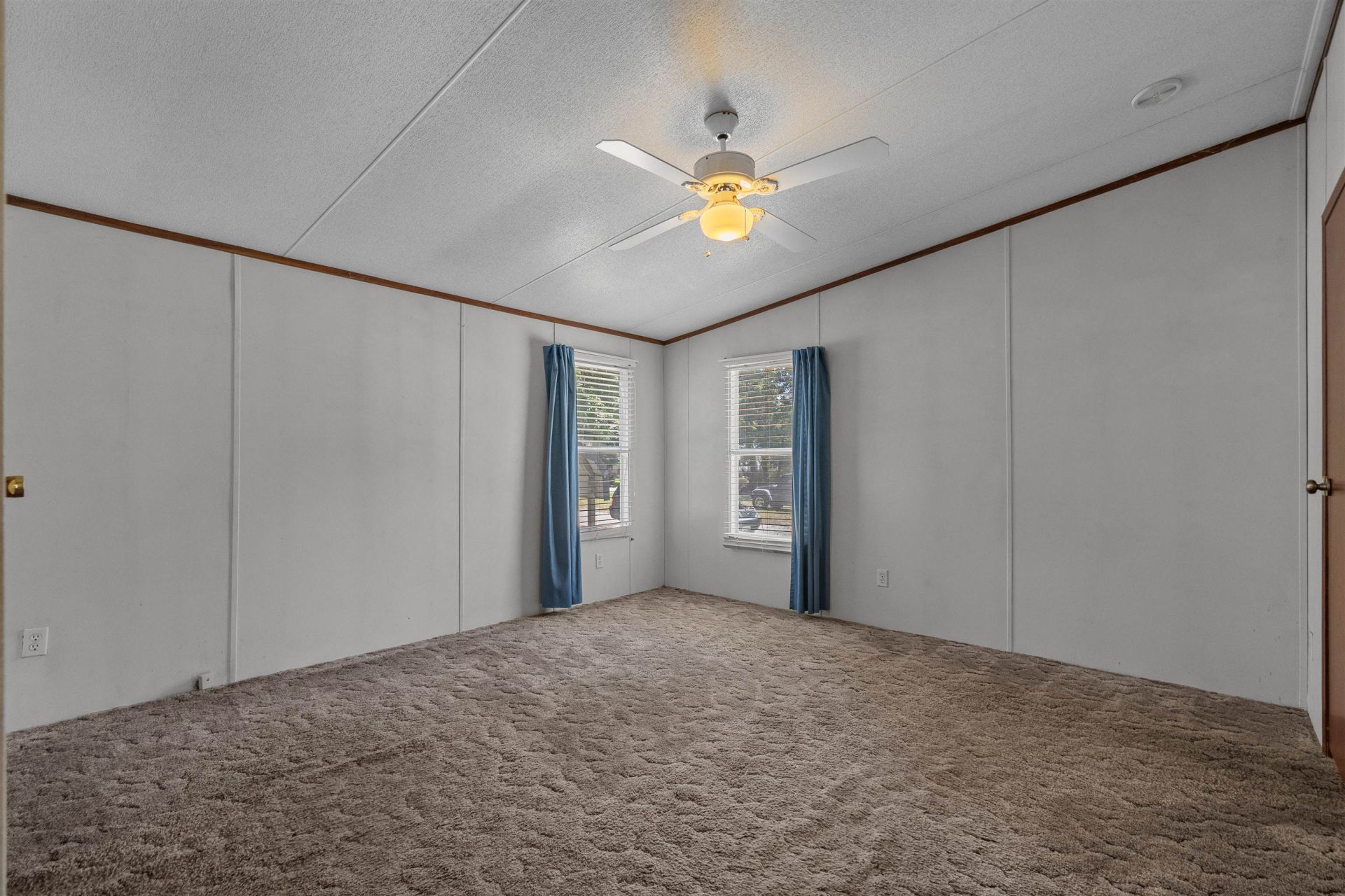 5074 Wesley Rd. Photo 29