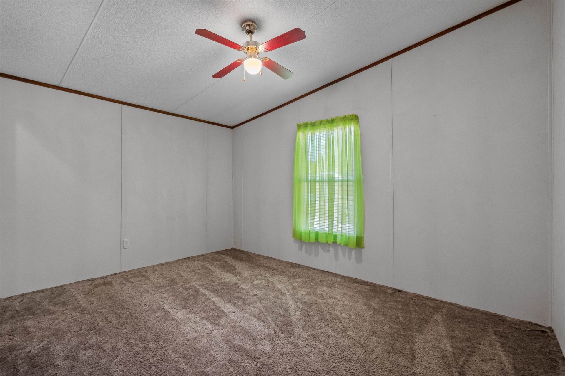 5074 Wesley Rd. Photo 36