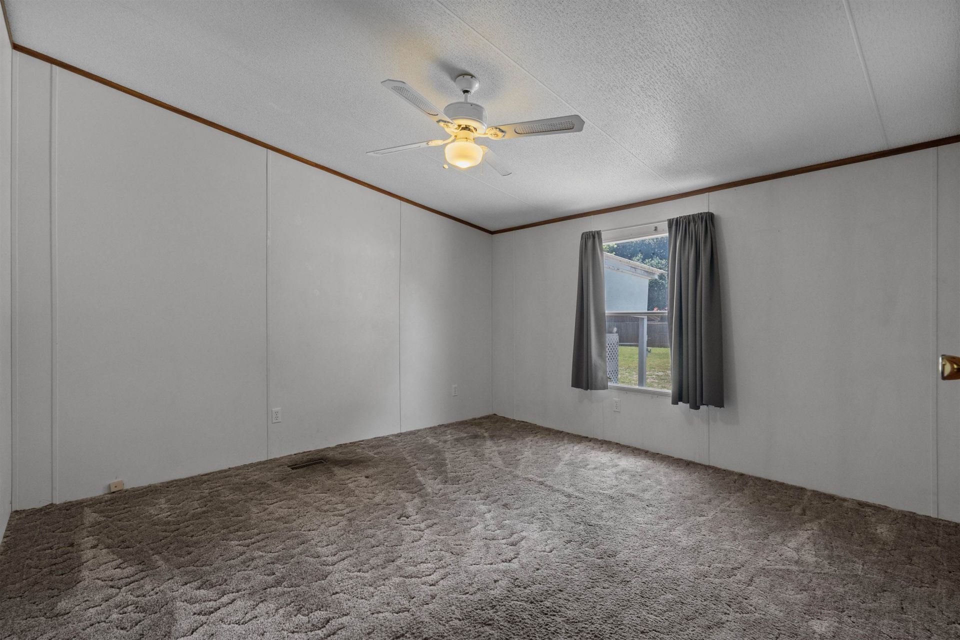 5074 Wesley Rd. Photo 37