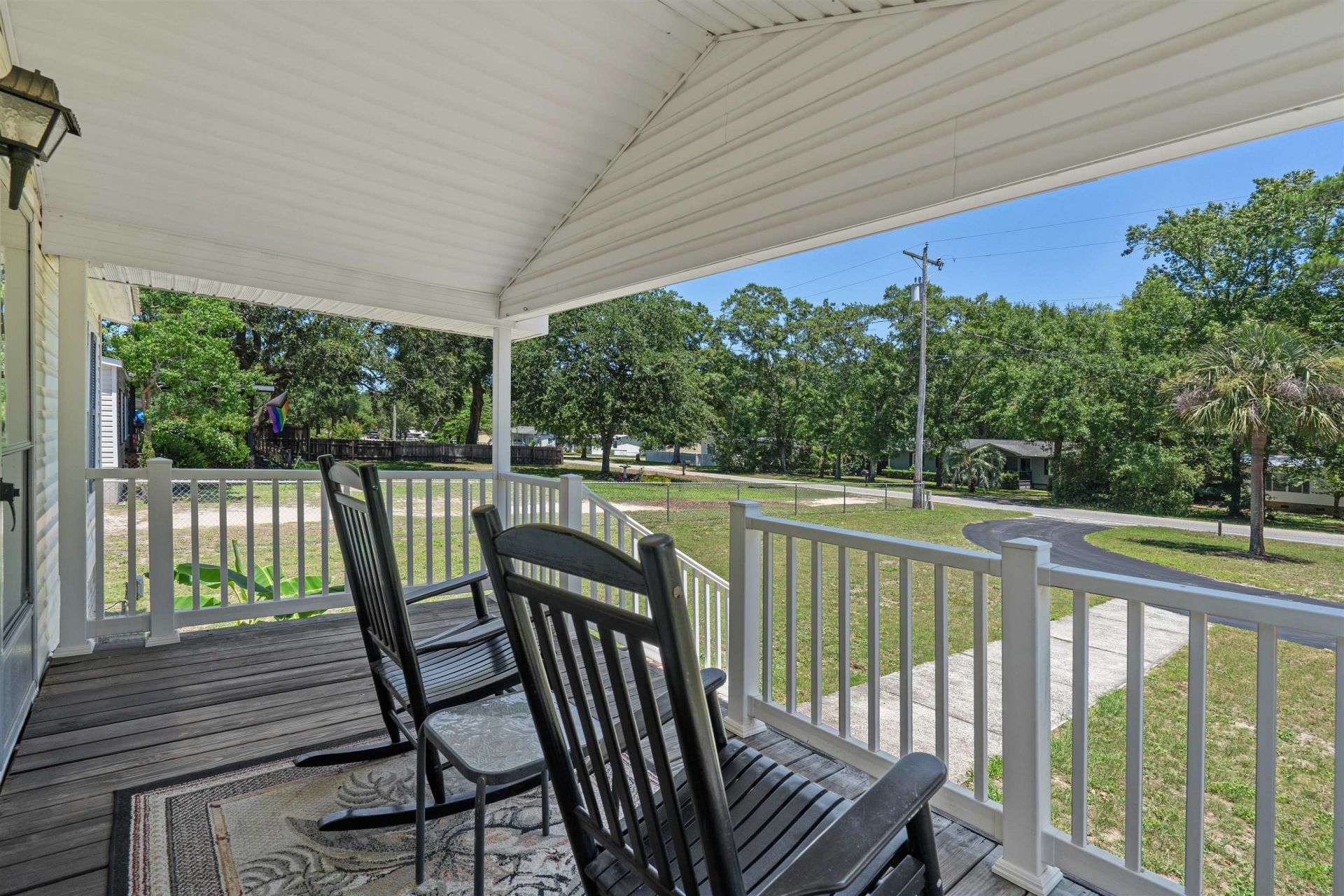 5074 Wesley Rd. Photo 8