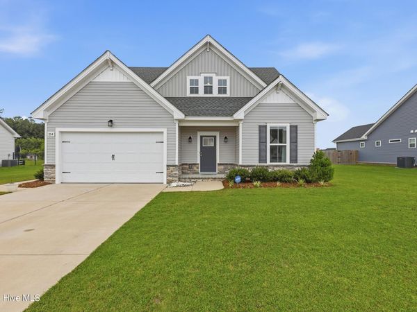 214 Pleasant Drive , Elizabeth City, NC 27909
