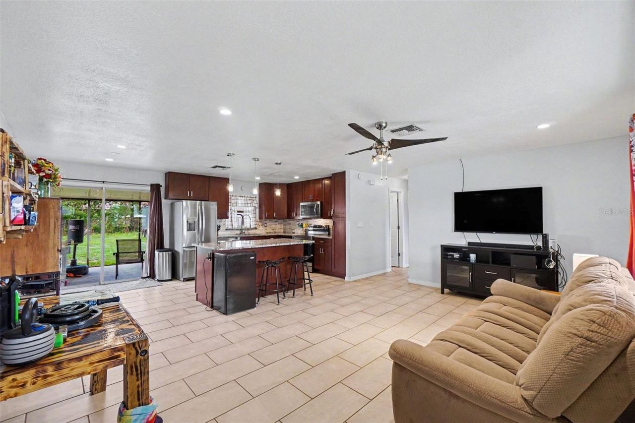 3321 Dauphine Street , Sebring, FL 33872 Photo