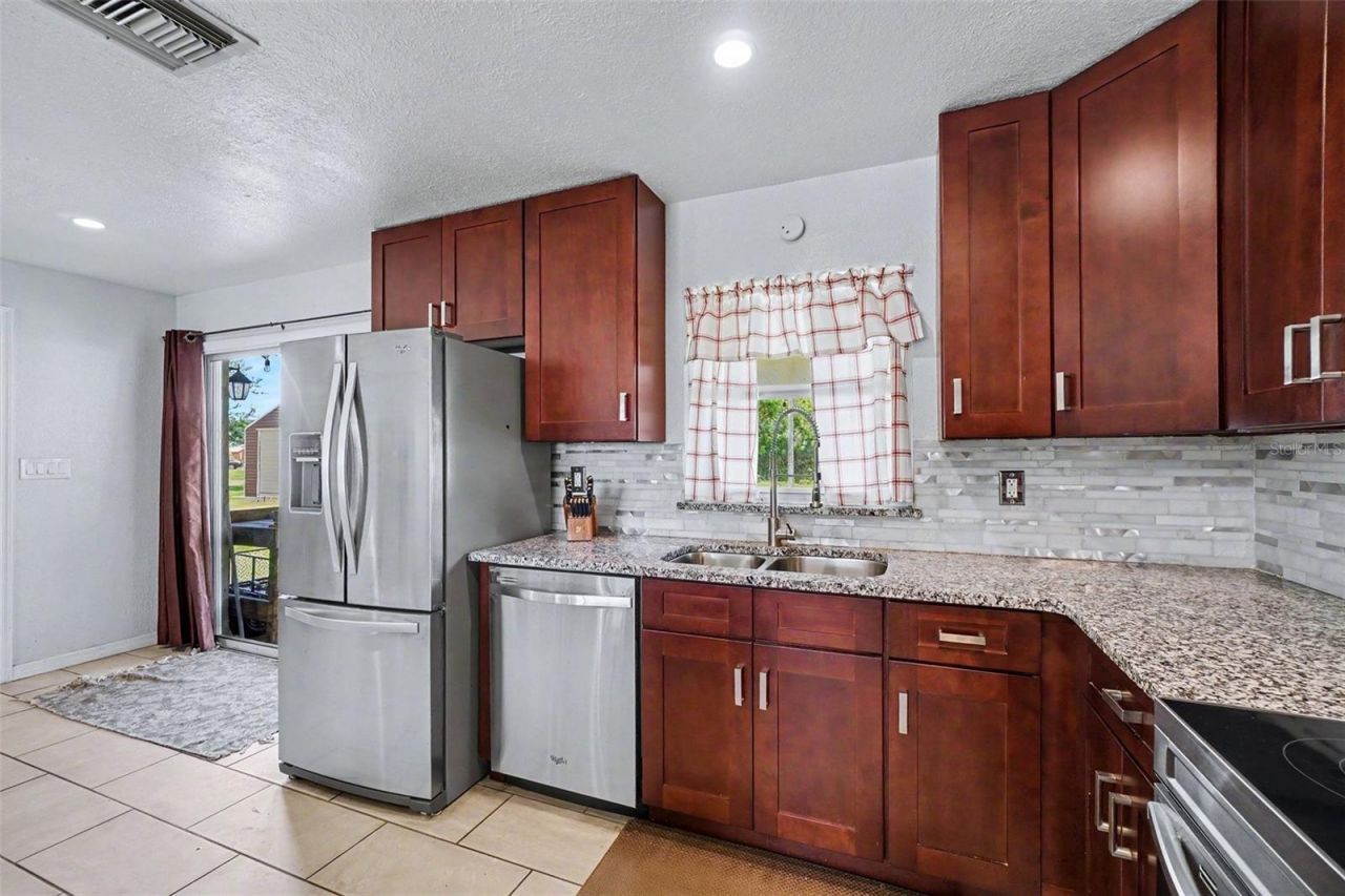 3321 Dauphine Street , Sebring, FL 33872 Photo