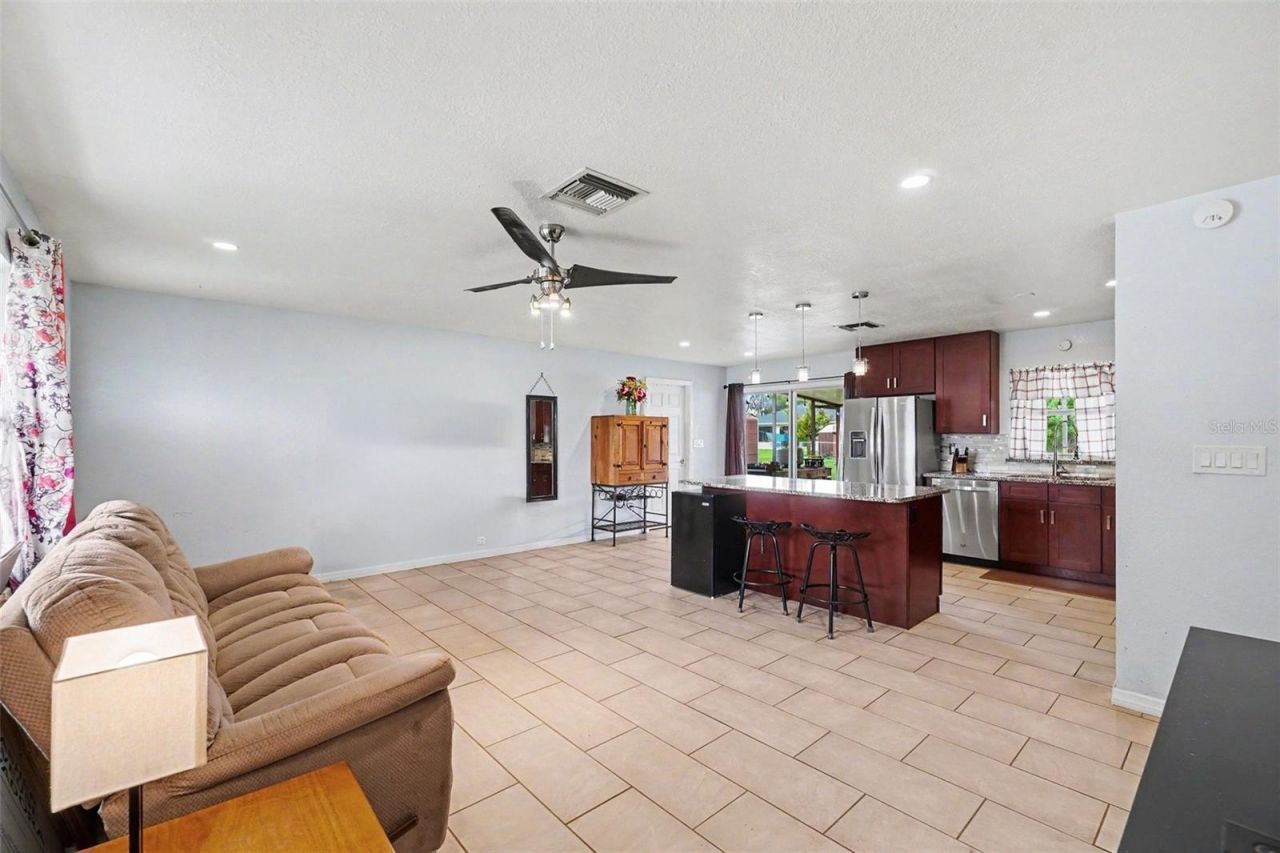 3321 Dauphine Street , Sebring, FL 33872 Photo