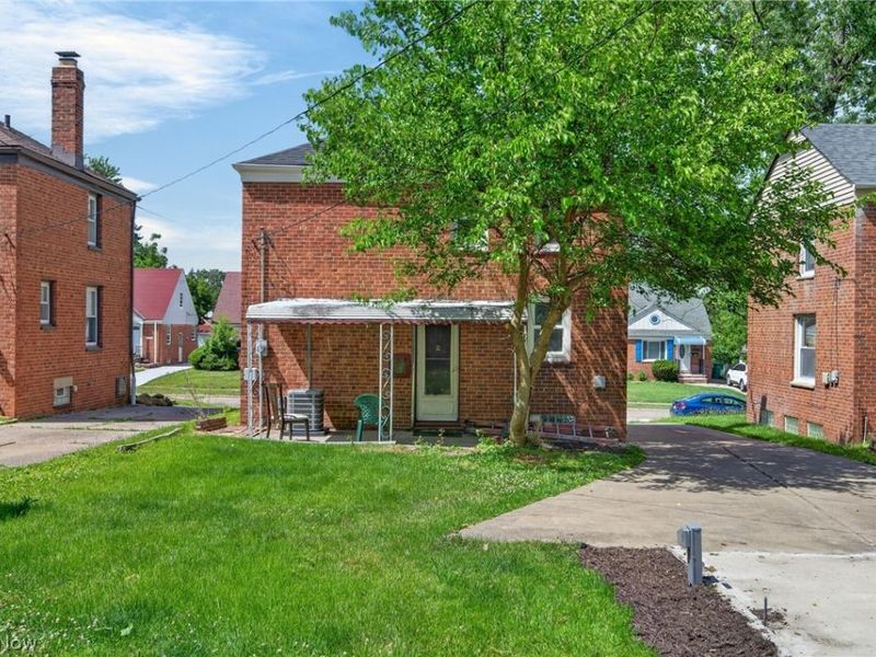 18412 Waterbury Avenue, Maple Heights, OH 44137 Photo 27