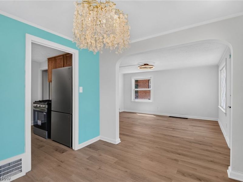 18412 Waterbury Avenue, Maple Heights, OH 44137 Photo 5