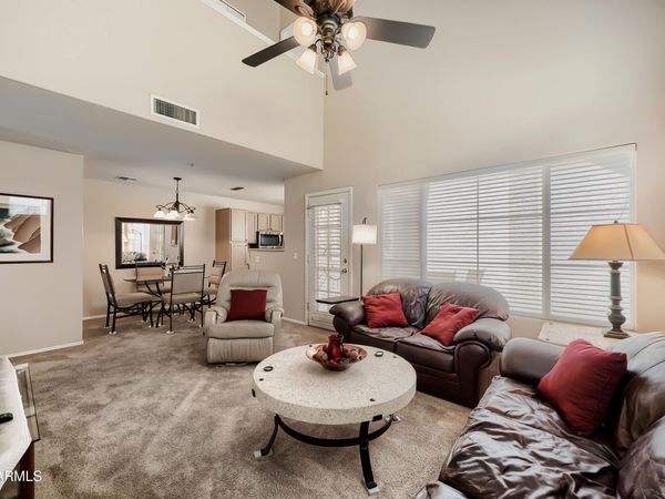 1633 E LAKESIDE Drive, Unit 120, Gilbert, AZ 85234