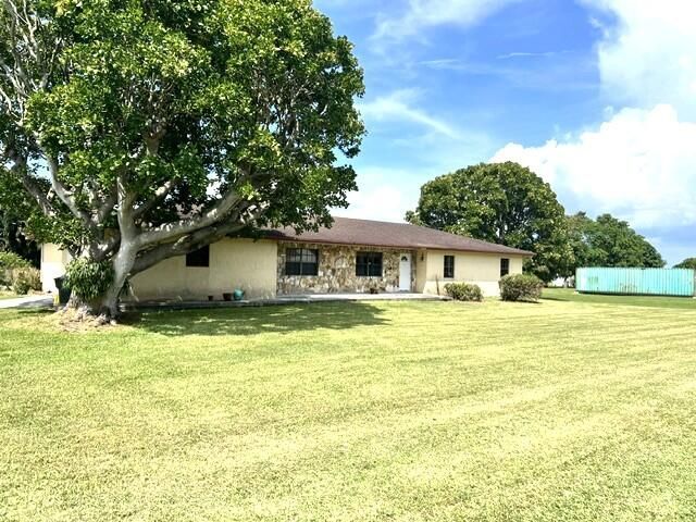 36911 3rd Street, Canal Point, FL 33438 Photo