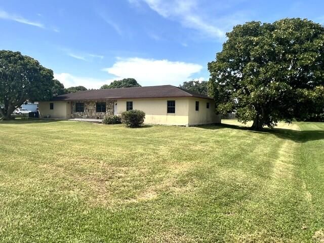 36911 3rd Street, Canal Point, FL 33438 Photo