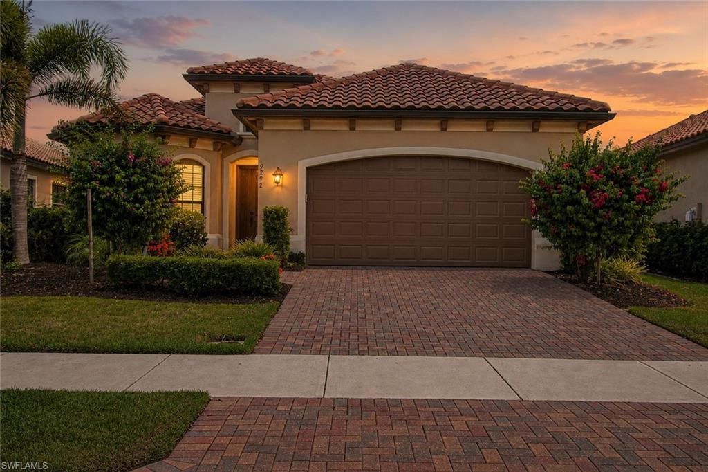 9292 Isla Bella Cir, Bonita Springs, FL 34135 Photo