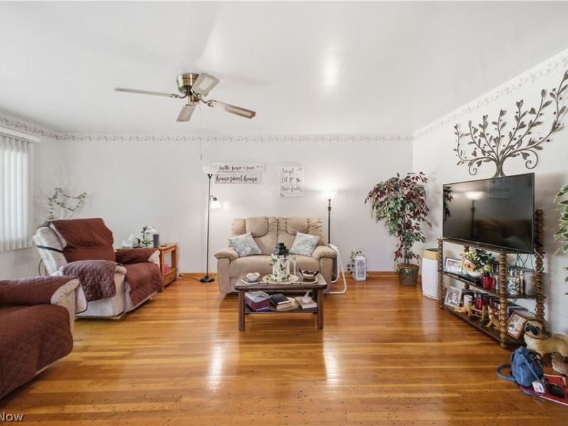 313 S Canal Street, Newton Falls, OH 44444 Photo 4
