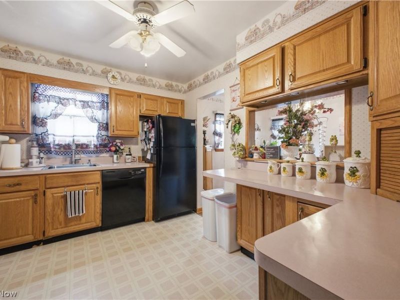 313 S Canal Street, Newton Falls, OH 44444 Photo 6