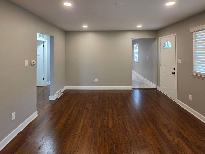3137 Hillgate Road, Columbus, OH 43207 Photo 6