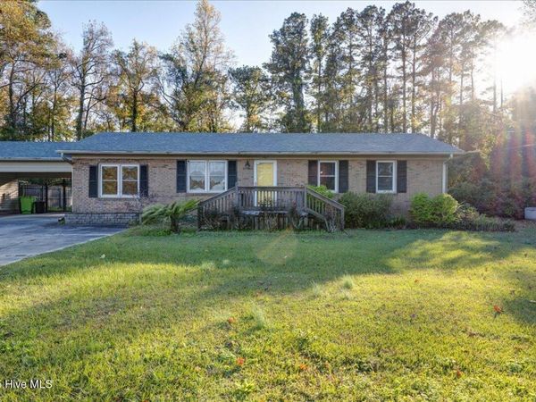 707 Clermont Road, New Bern, NC 28560