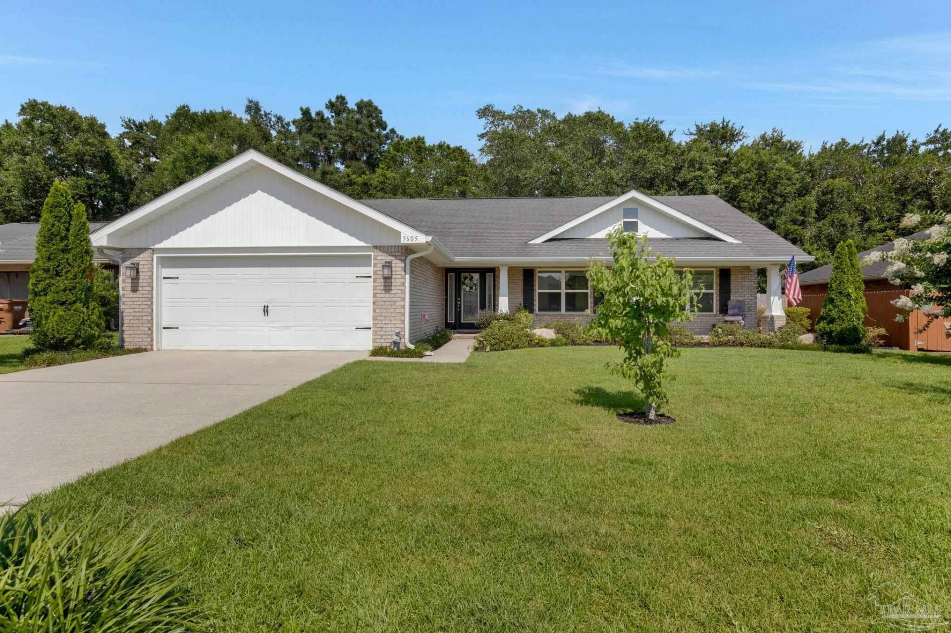 5605 Tucker Cir, Pace, FL 32571 Main Photo