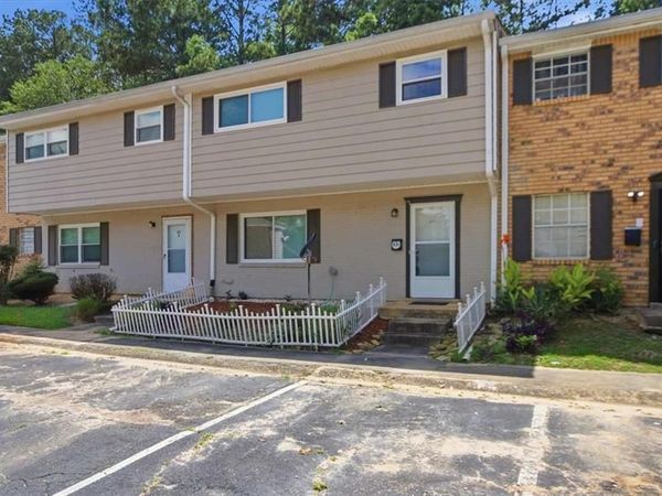 4701 Flat Shols rd , Union City, GA 30291
