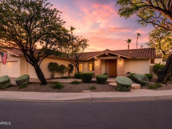 5726 E EVERETT Drive, Scottsdale, AZ 85254