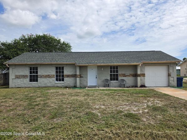 643 Binney Street NE , Palm Bay, FL 32907