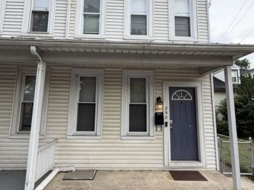 252 E Louther Street, Carlisle, PA 17013 Main Photo