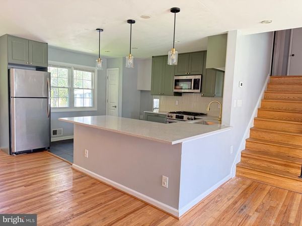7905 ESTHER DRIVE, OXON HILL, MD 20745