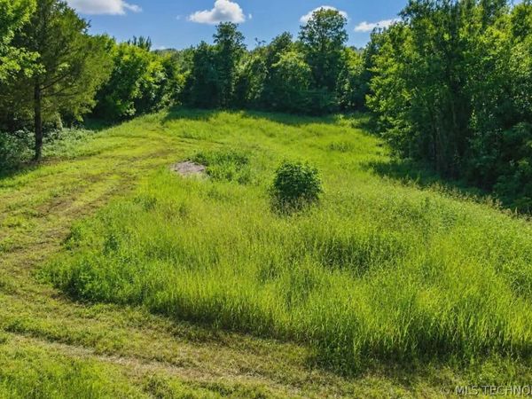 417th West Avenue , Jennings, OK 74038