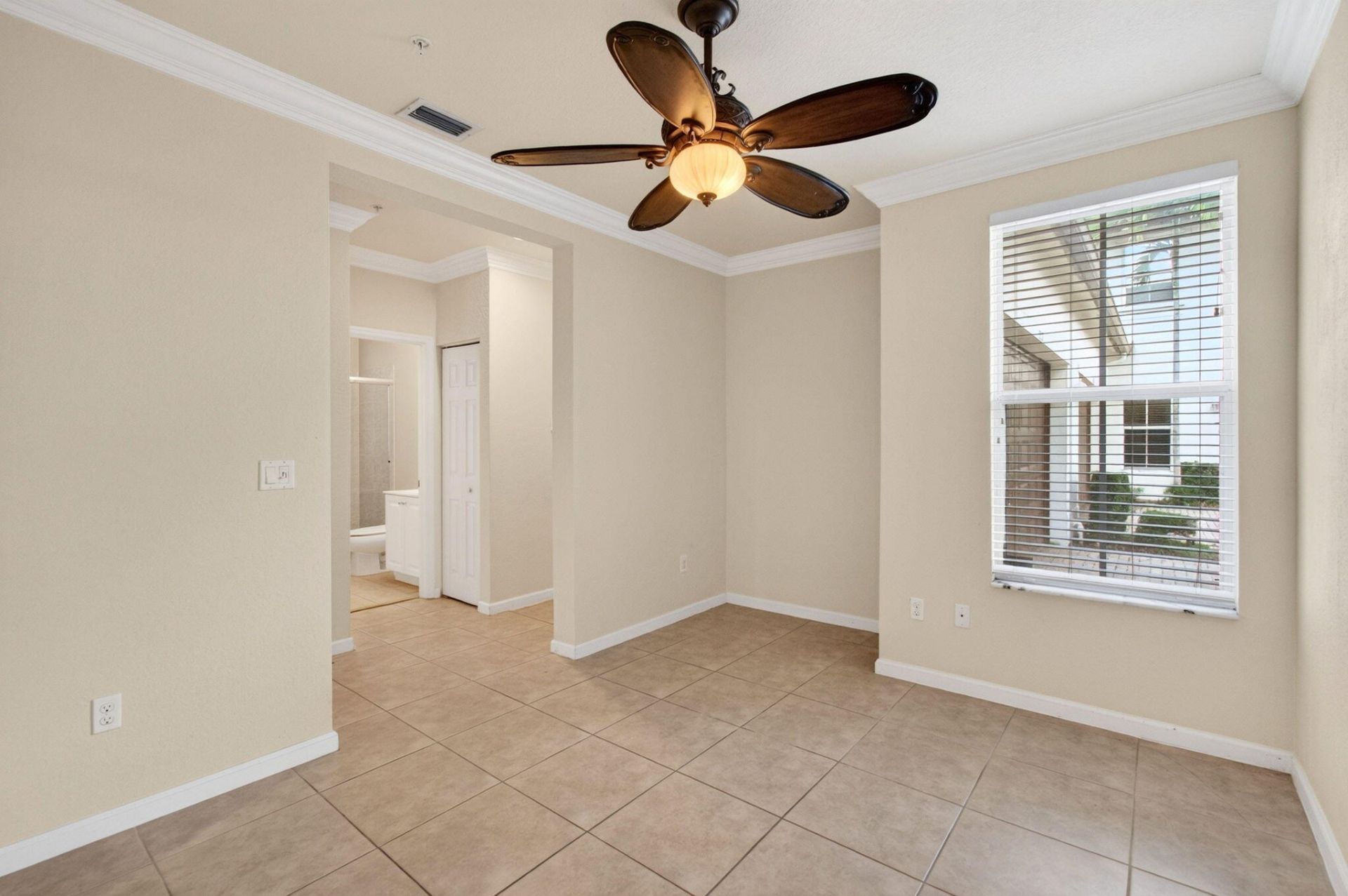 4651 Mimosa Terrace, Unit 1212, Coconut Creek, FL 33073 Photo