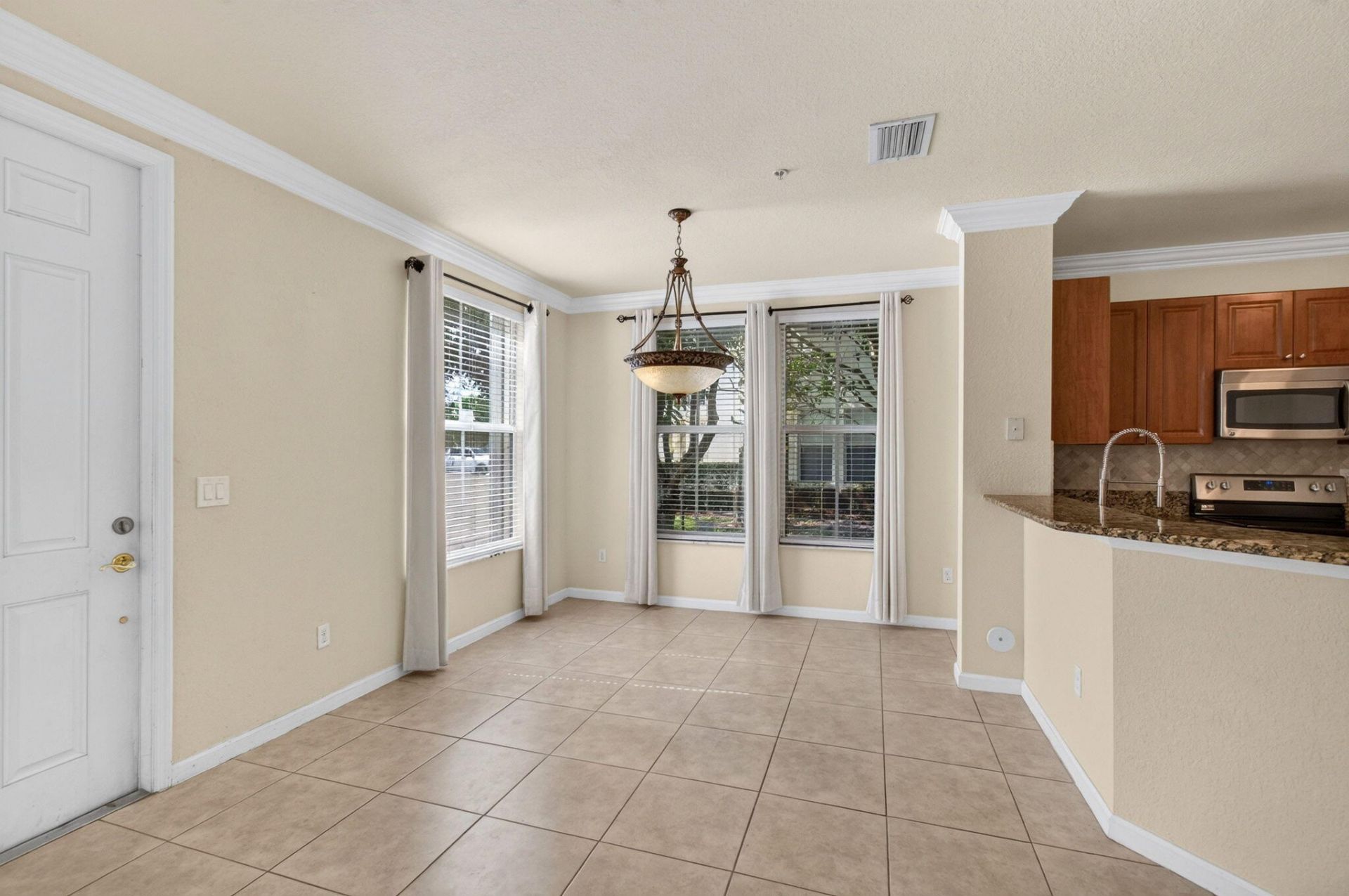 4651 Mimosa Terrace, Unit 1212, Coconut Creek, FL 33073 Photo